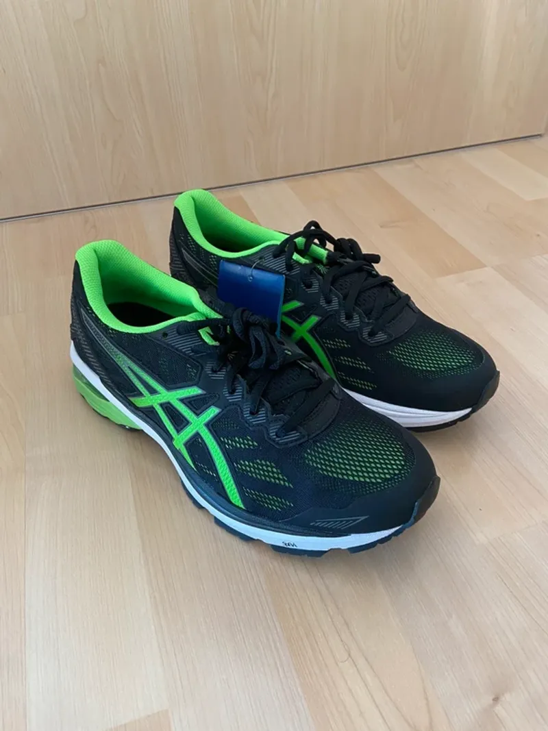 Gebrauchtes Asics GT 1000 5 Running Shoes