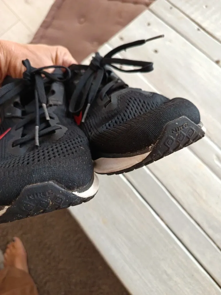 Nike Quest 6 bike usato — immagine 7 di 9