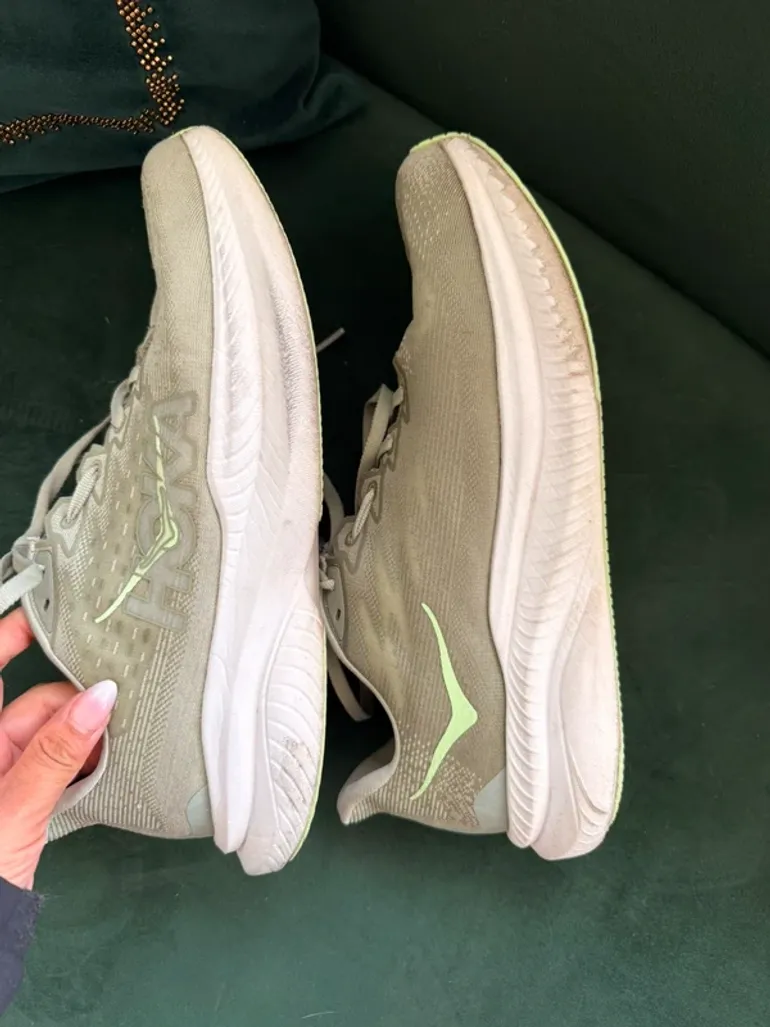 Hoka Mach 6 bike usato — immagine 3 di 7