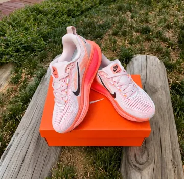 Nike Vomero 18 bike usato — immagine 5 di 5