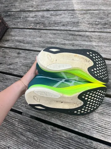 Used Asics Metaspeed bike — image 5 of 5