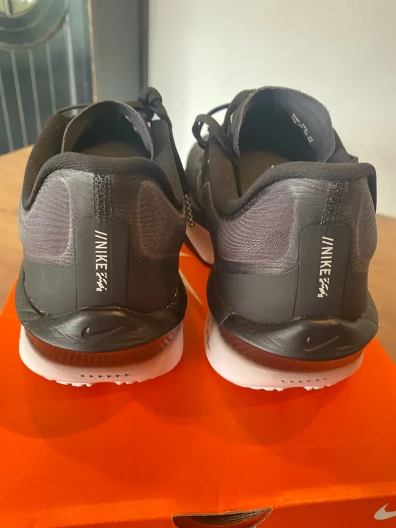 Used Nike Zoom Fly 6 bike — image 3 of 8