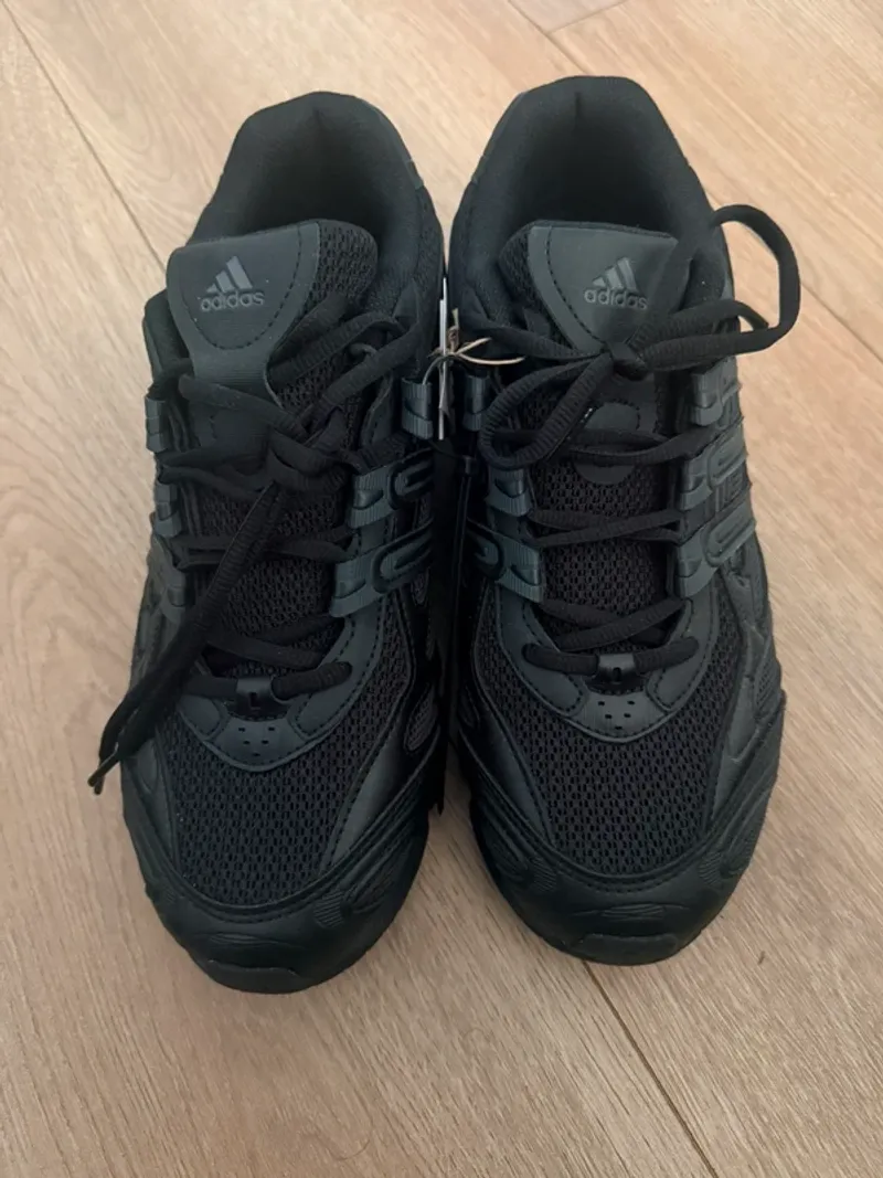 Gebrauchtes Adidas Temper Run 2 Running Shoes