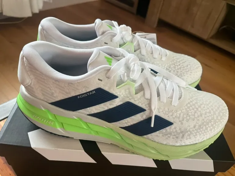 Used Adidas Adistar 4 M bike — image 4 of 10