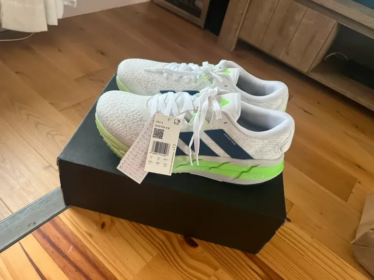 Used Adidas Adistar 4 M bike — image 2 of 10