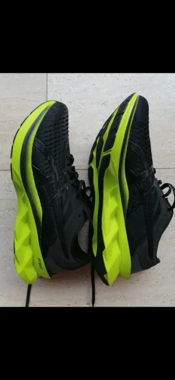 Used Asics Novablast bike — image 3 of 5