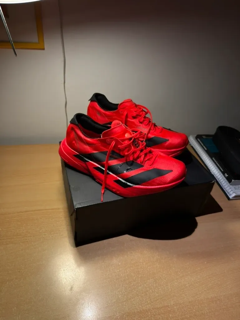 Used New Balance Adizero Adios Pro 4 M bike — image 4 of 5