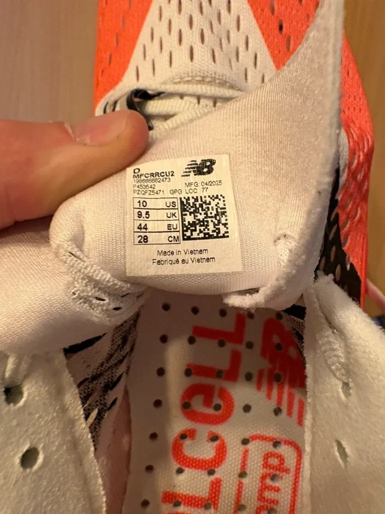 Used New Balance FuelCell SuperComp Elite v5 2025 bike — image 4 of 4
