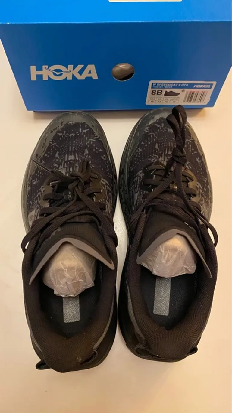 Used Hoka Speedgoat 6 GTX bike — image 4 of 8