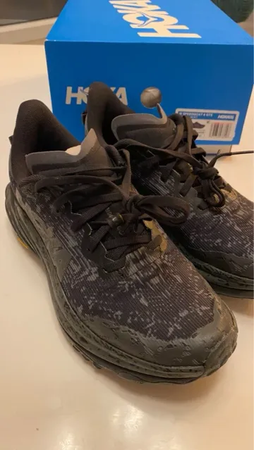 Used Hoka Speedgoat 6 GTX bike — image 3 of 8