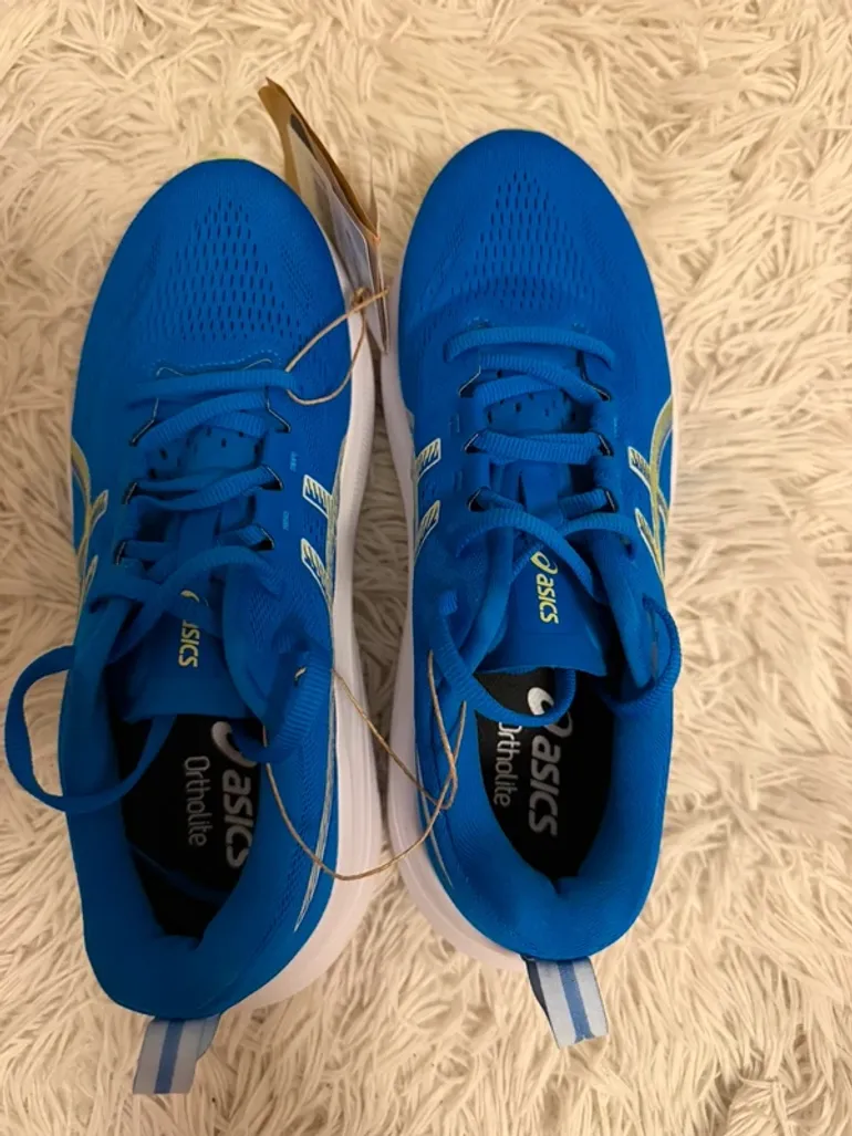 Used Asics Gel Roadmiles 4 bike — image 3 of 7
