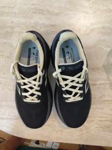Used New Balance MMORE Fresh Foam bike — image 7 of 8