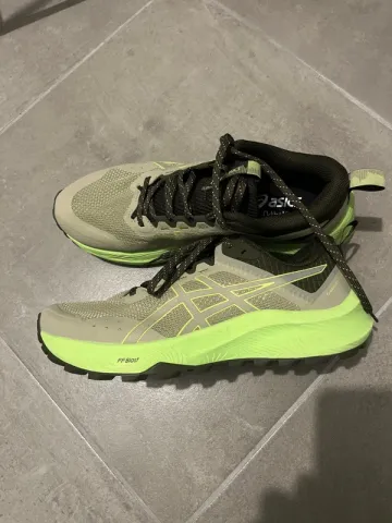 Used Asics Trabuco Terra 3 bike — image 1 of 4