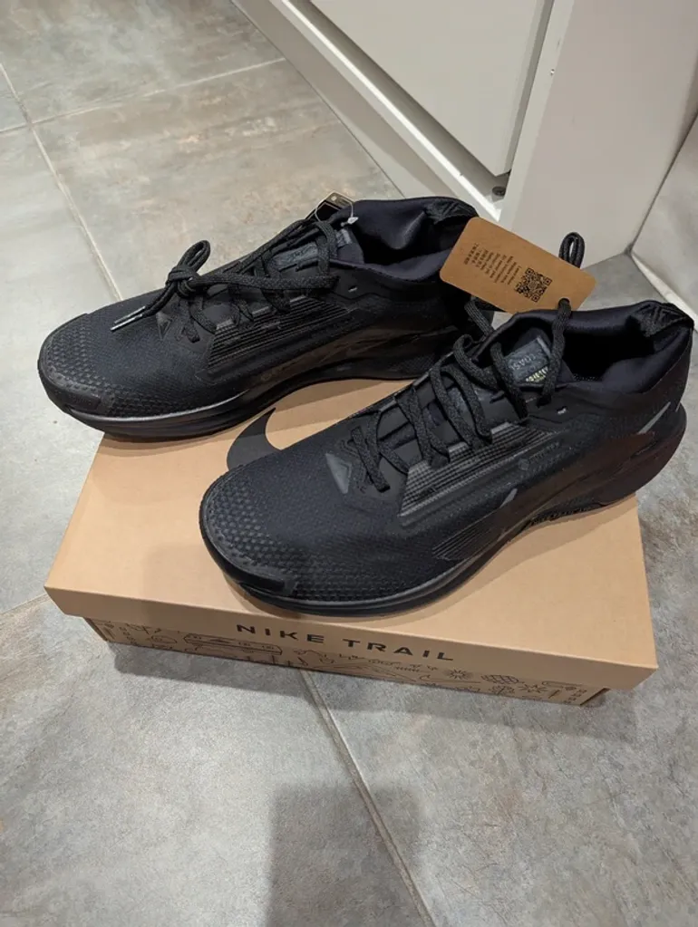 Used Pegasus Trail 5 Gore Tex bike — image 1 of 2