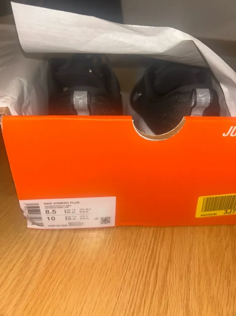 Used Nike Vomero Plus bike — image 4 of 4