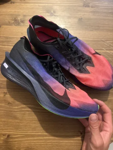 Used Nike Vaporfly 4 bike — image 1 of 5