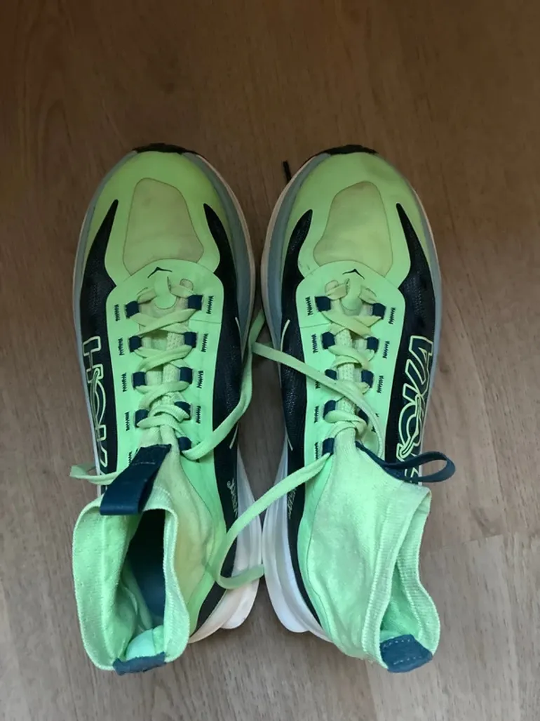 Used Hoka Tecton x 3 bike — image 2 of 4