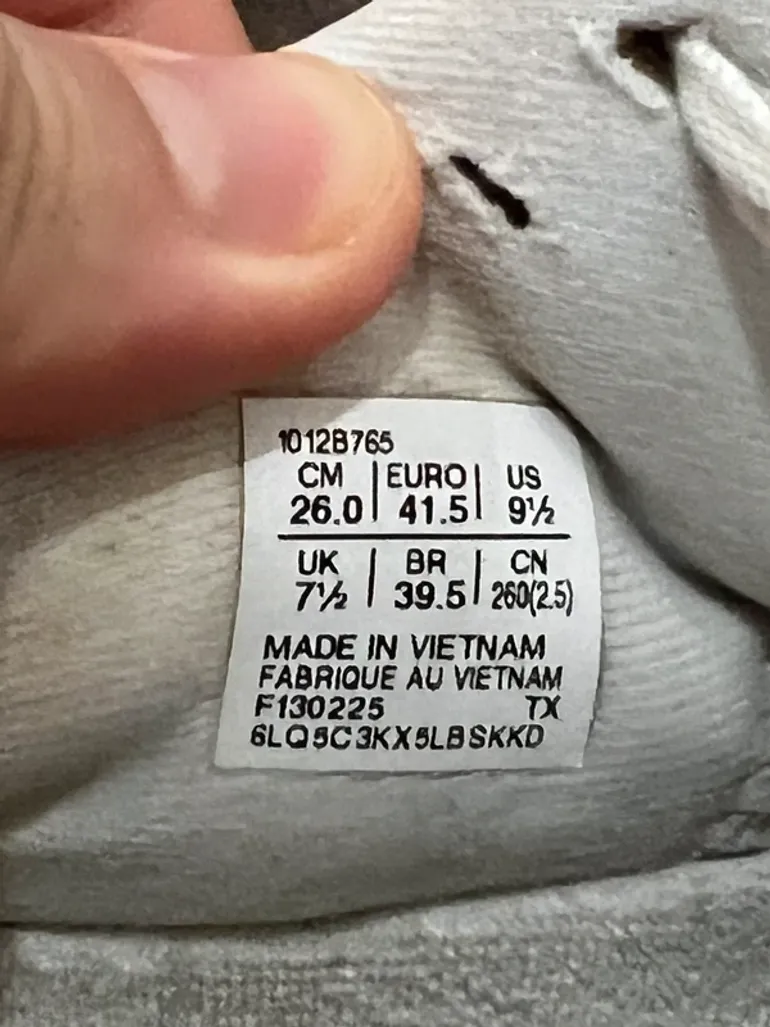 Used Asics Novablast 5 bike — image 4 of 5