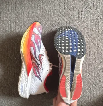 Used Ideal Vaporfly 3 bike — image 5 of 5