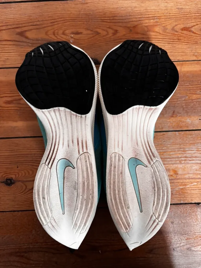 Used Nike Vaporfly Next% 2 bike — image 3 of 5