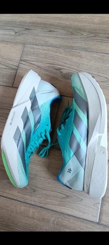 Used Adidas Adizero Adios 4 pro bike — image 1 of 7