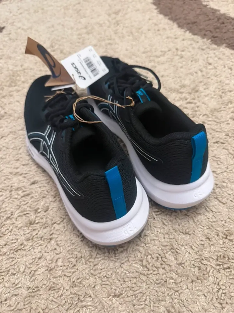 Used Asics Scarpe 43.5 bike — image 3 of 7
