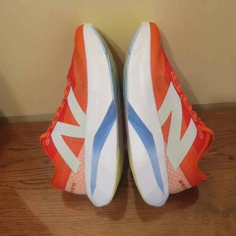 Použité New Balance Elite T42 bike — obrázek 11 z 12