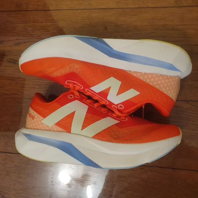 Použité New Balance Elite T42 bike — obrázek 12 z 12