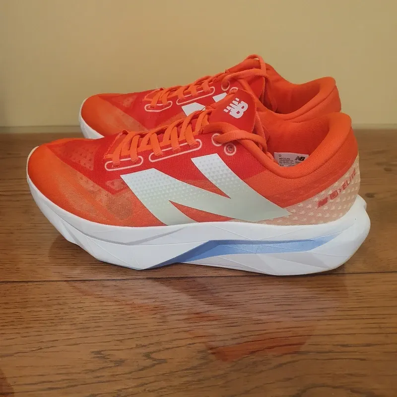 Used New Balance Elite T42 Running Shoes