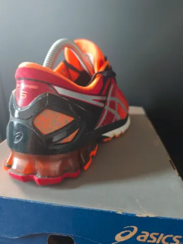 Used Asics GEL-KINSEI 6 bike — image 3 of 7