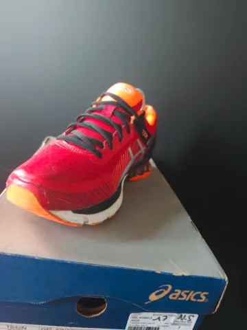 Used Asics GEL-KINSEI 6 bike — image 6 of 7