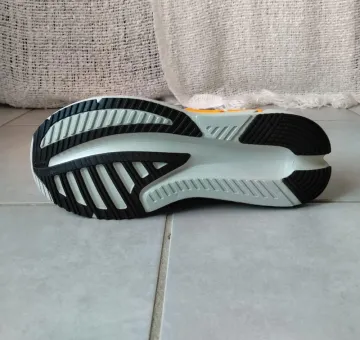 Used Adidas Adistar 4 M bike — image 6 of 6