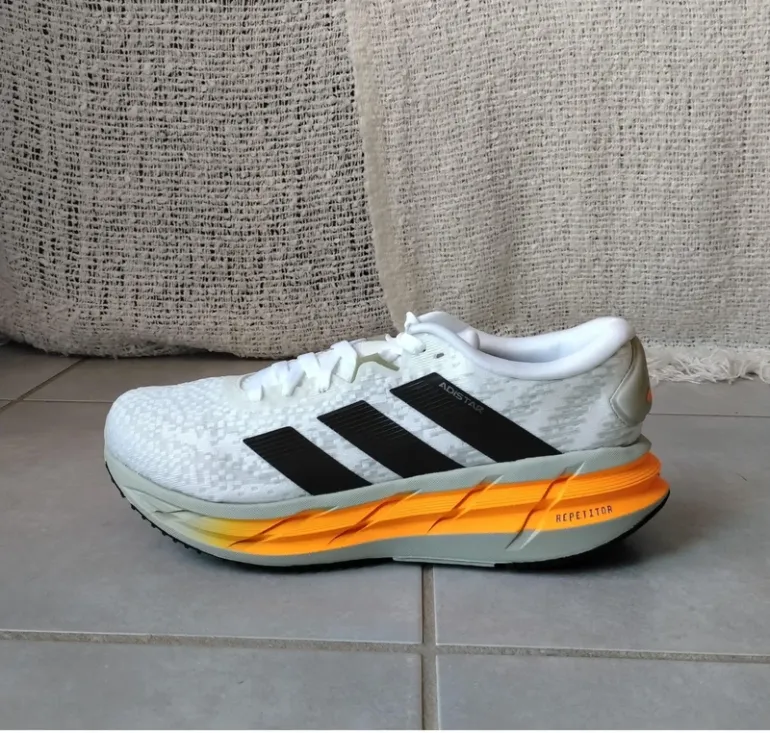 Used Adidas Adistar 4 M bike — image 2 of 6