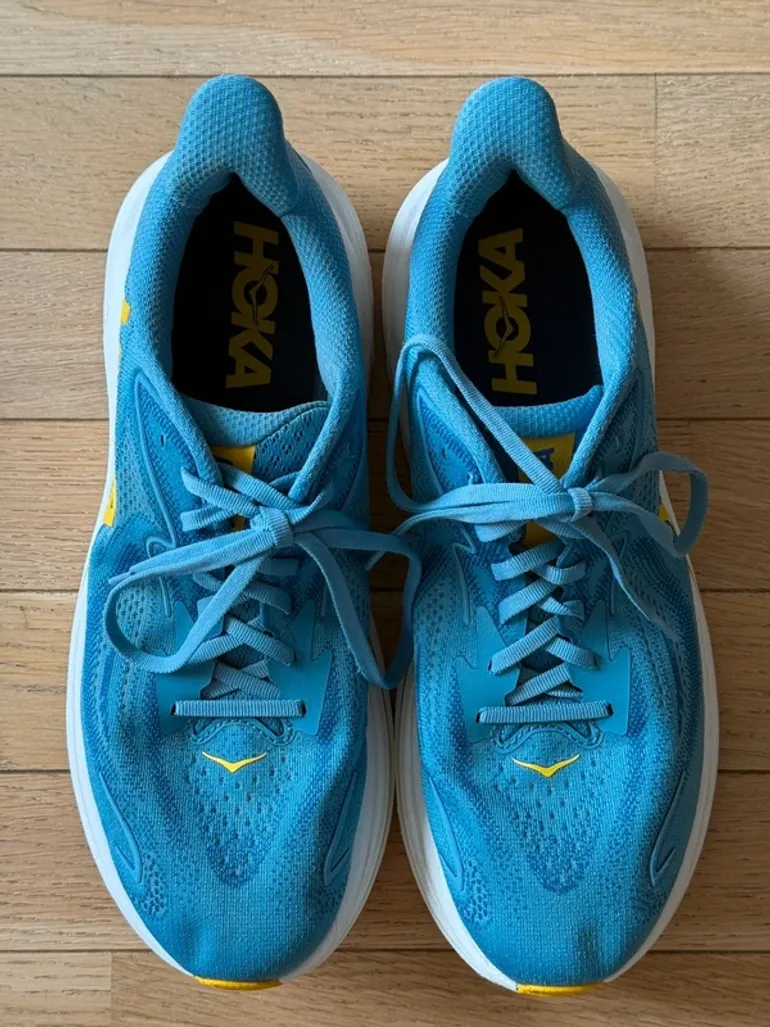Tweedehands Hoka Clifton 10 bike — afbeelding 3 van 7