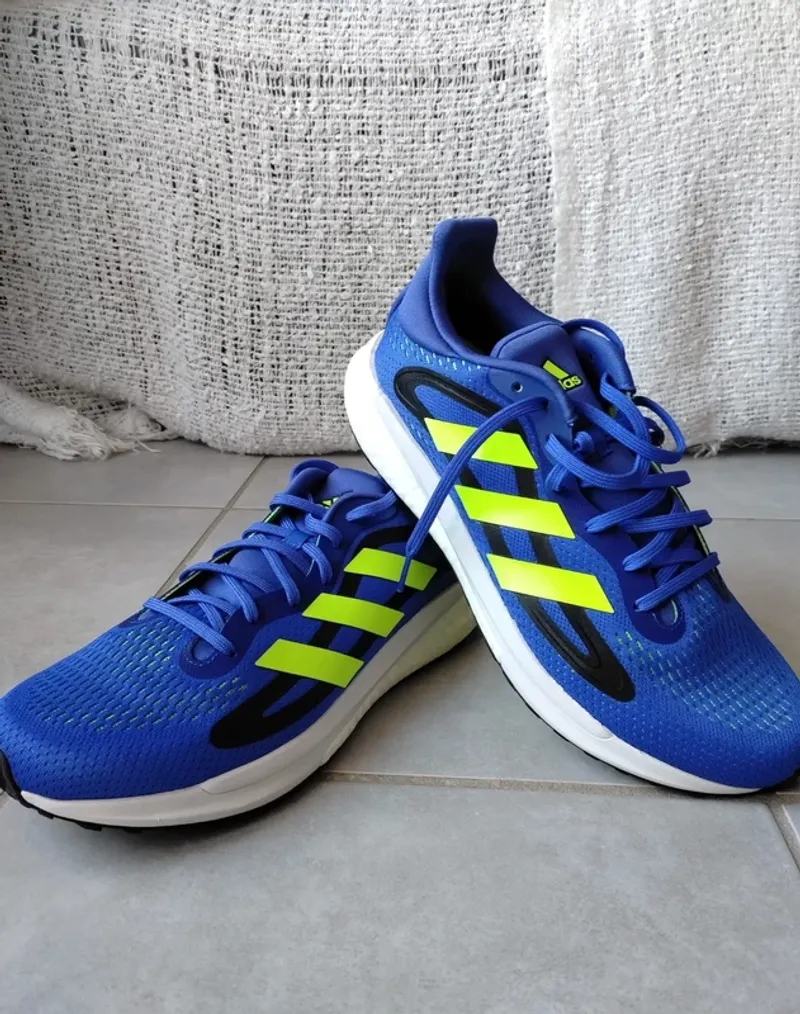 Used Adidas Solar Glide 4 M Running Shoes