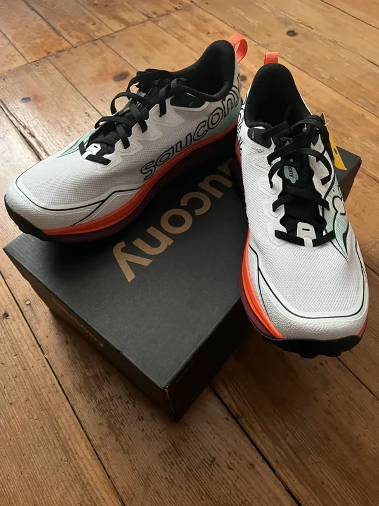 Used Saucony Peregrine 16 bike — image 3 of 5