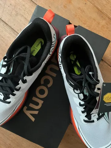 Used Saucony Peregrine 16 bike — image 4 of 5