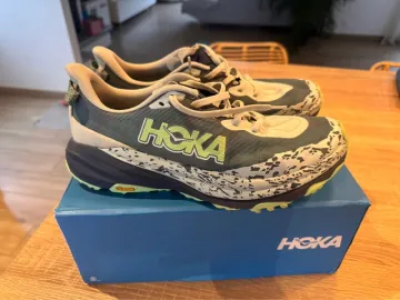 Used Hoka Speedgoat 6 bike — image 1 of 4