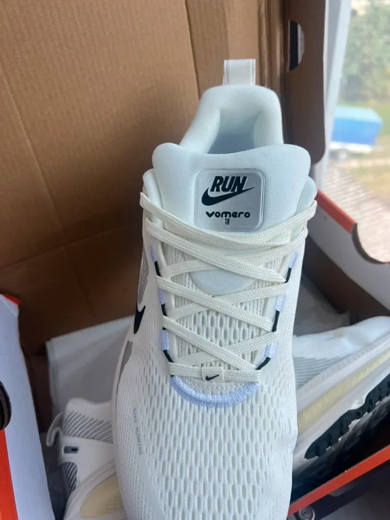 Used Nike ZoomX bike — image 2 of 5