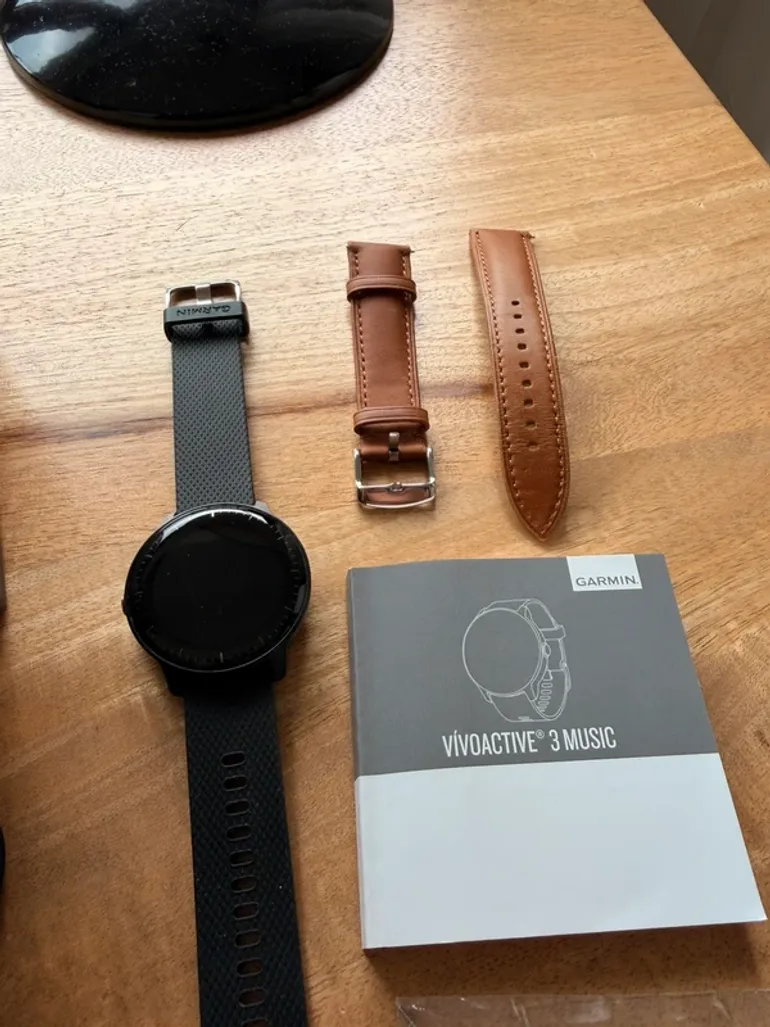 Used Garmin Vioactive 3 Music bike — image 5 of 5