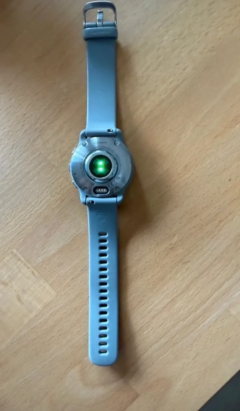 Used Garmin Venu 2 Plus bike — image 2 of 4