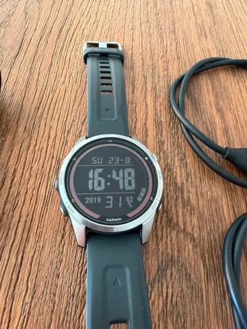 Used Garmin Fēnix 7S Pro Solar 2024 bike — image 2 of 3