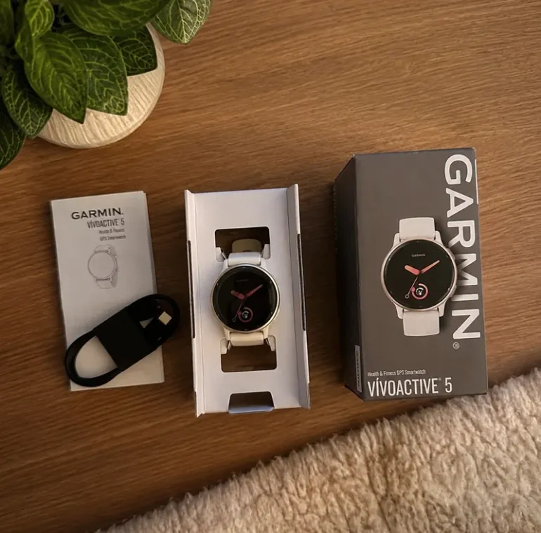 Used Garmin Vivoactive 5 bike — image 2 of 3