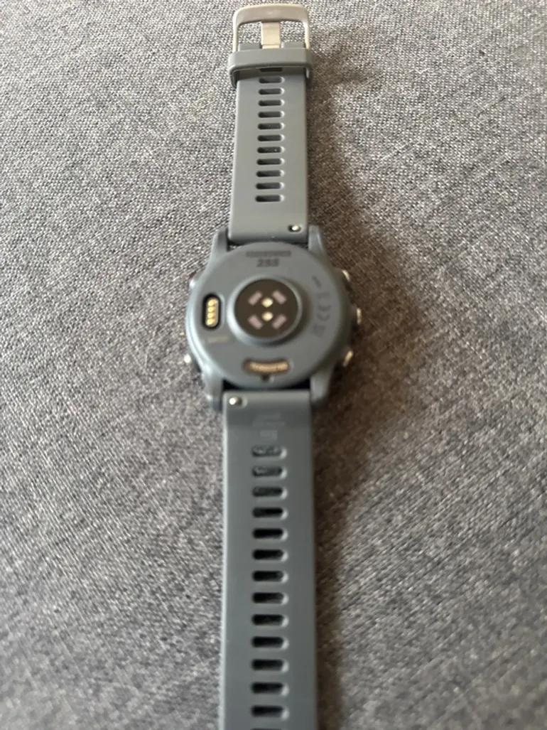 Used Garmin Forerunner 255 bike — image 4 of 5