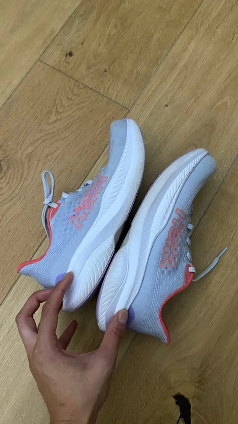 Used Hoka Running Shoes bike — image 6 of 9