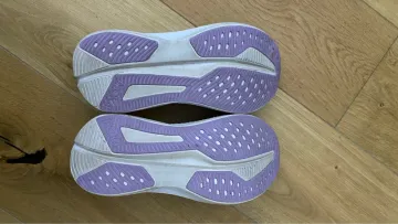 Used Hoka Running Shoes bike — image 7 of 9