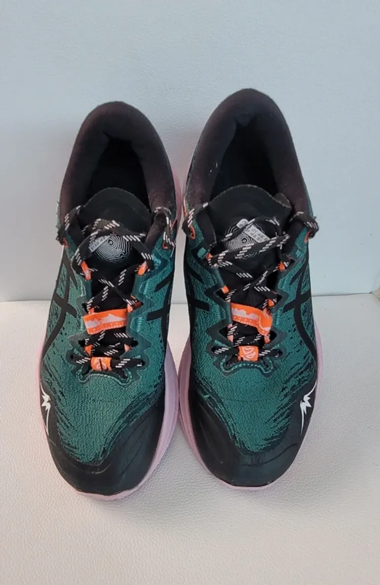Used Asics Fuji Lite 5 bike — image 2 of 5