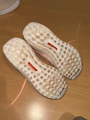 Used Adidas Ultra Boost bike — image 4 of 5
