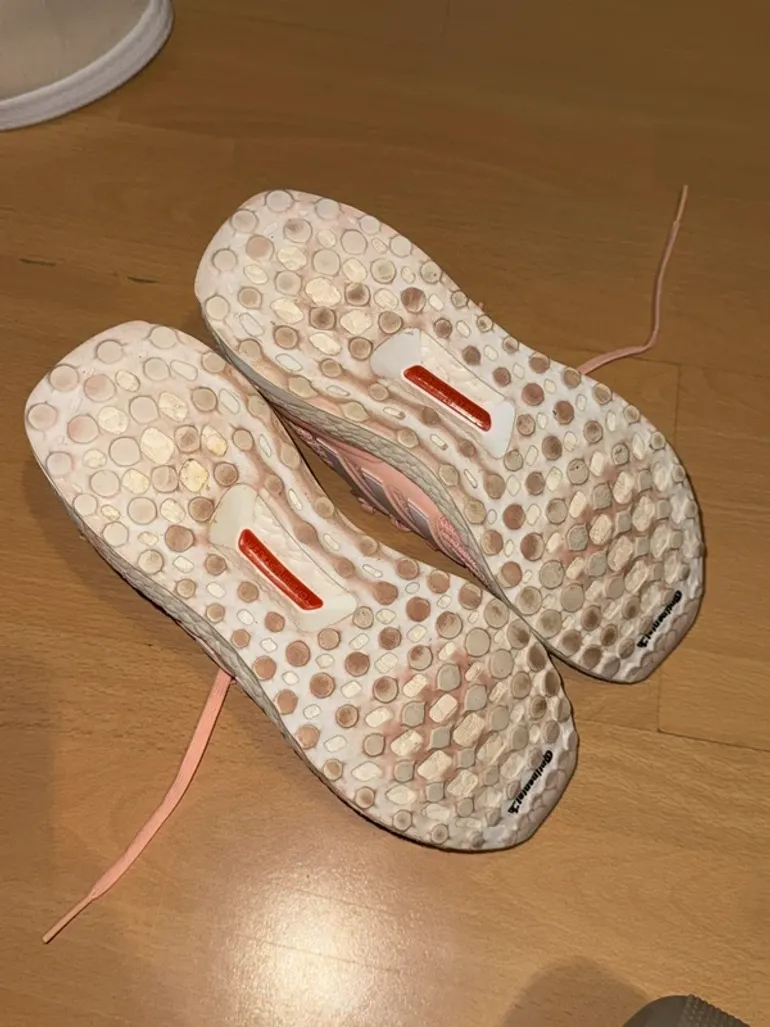 Used Adidas Ultra Boost bike — image 4 of 5