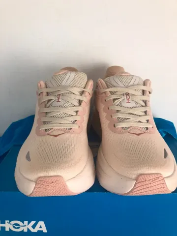 Hoka Bondi 9 bike d'occasion — image 2 sur 11